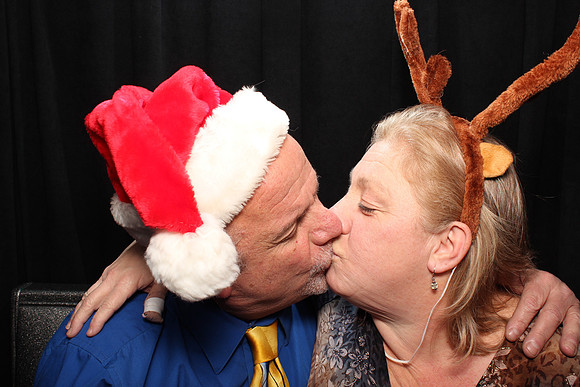 2014-12-13 WYNIT Holiday Party-16