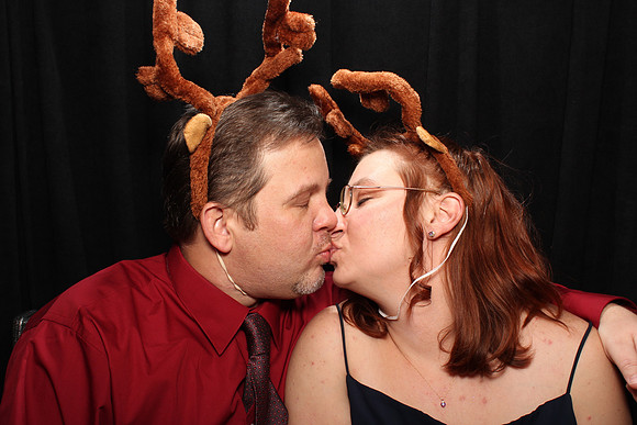 2014-12-13 WYNIT Holiday Party-70