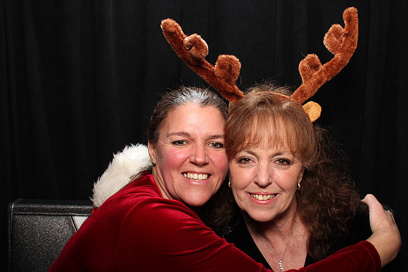 2014-12-13 WYNIT Holiday Party-3